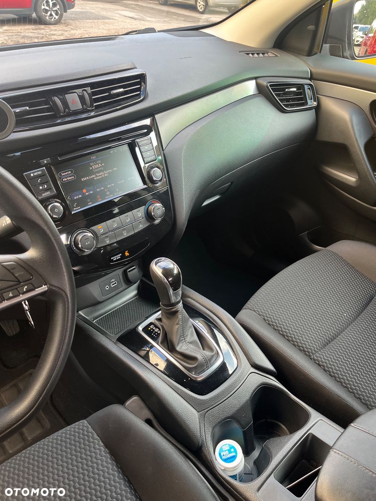 Nissan Rogue - 6