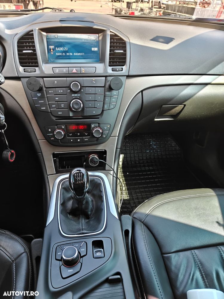 Opel Insignia 2.0 CDTI - 26