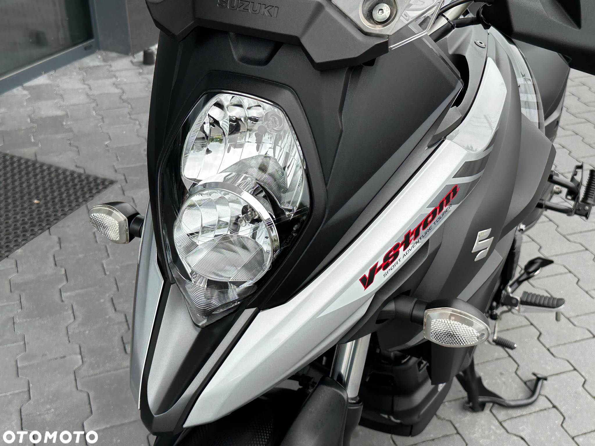 Suzuki V-STROM - 39