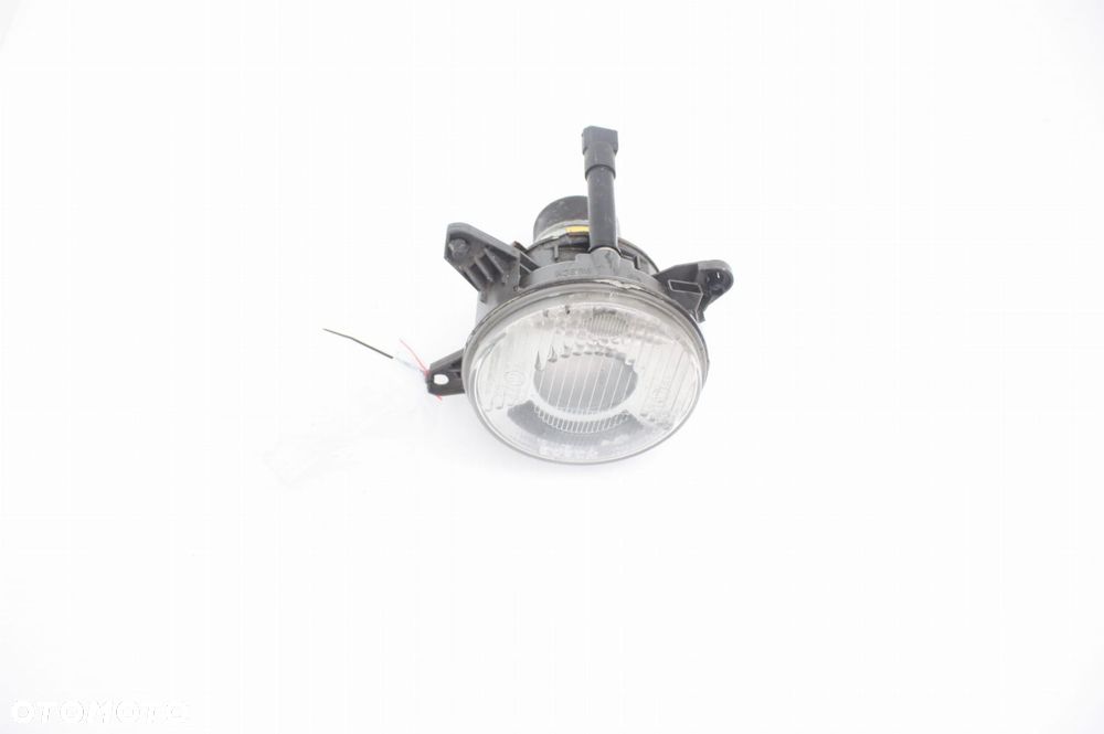 REFLEKTOR LAMPA PRZEDNIA BMW 325 E30 - 1