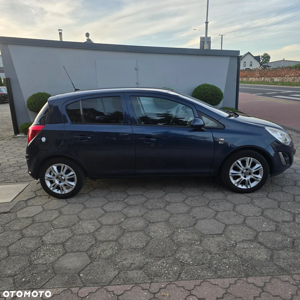 Opel Corsa 1.4 16V Enjoy - 9