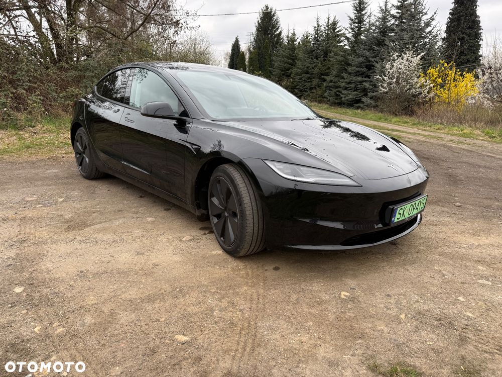 Tesla Model 3 Long Range AWD - 2