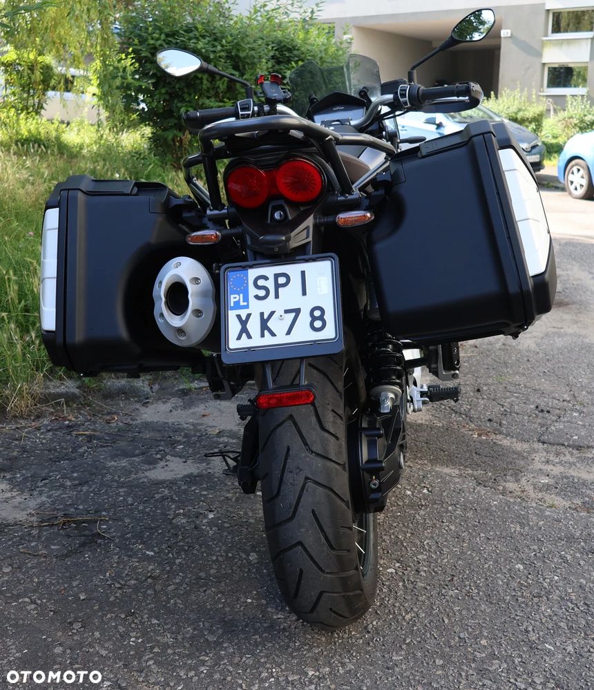 Moto Guzzi V85 - 10