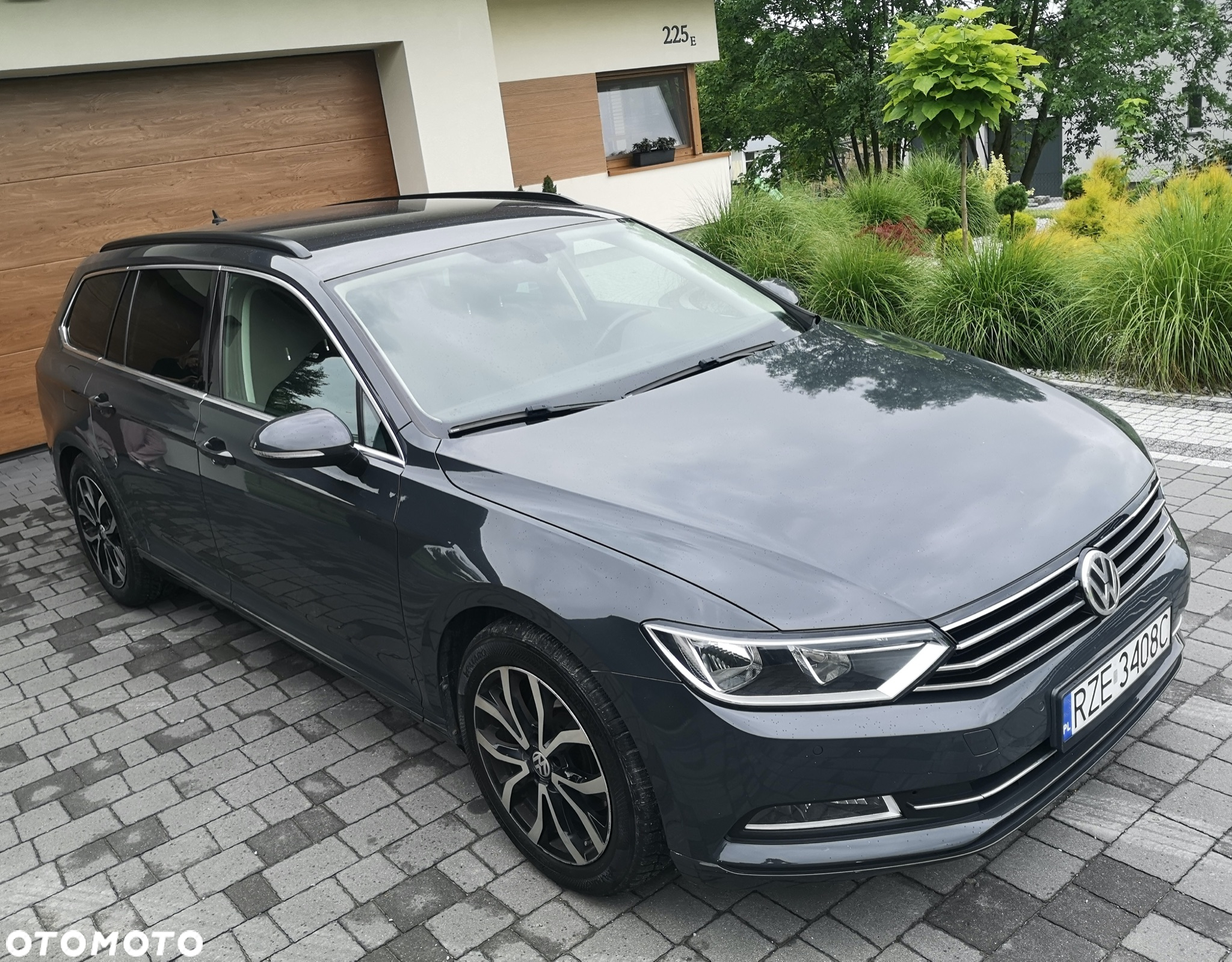 Volkswagen Passat Variant 2.0 TDI SCR DSG Highline - 8