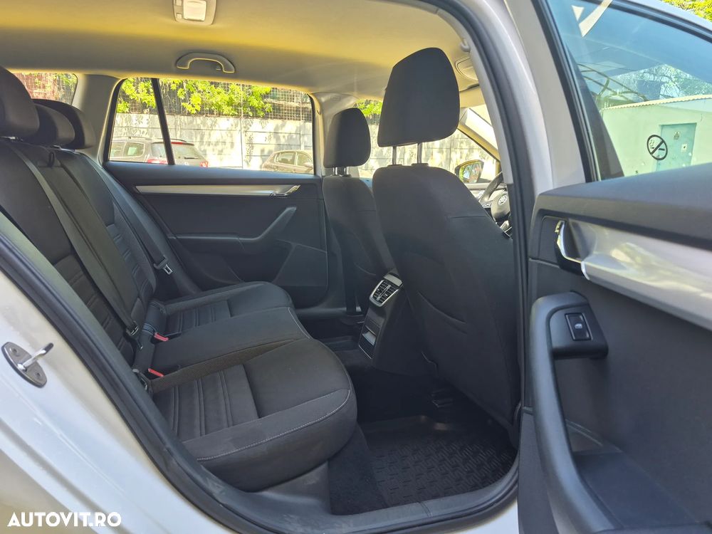 Skoda Octavia 1.0 TSI Ambition - 12