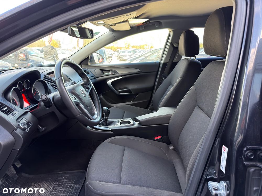 Opel Insignia 1.8 - 19