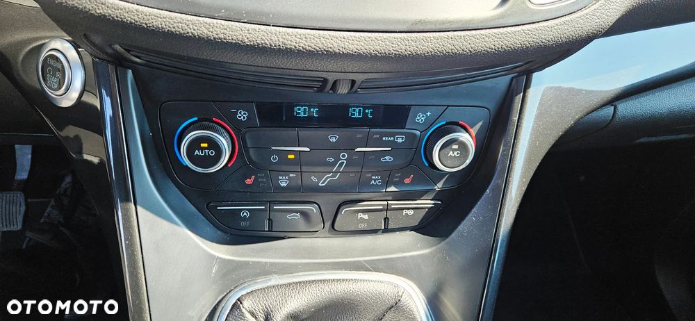 Ford C-MAX 1.5 TDCi Start-Stop-System Titanium - 24