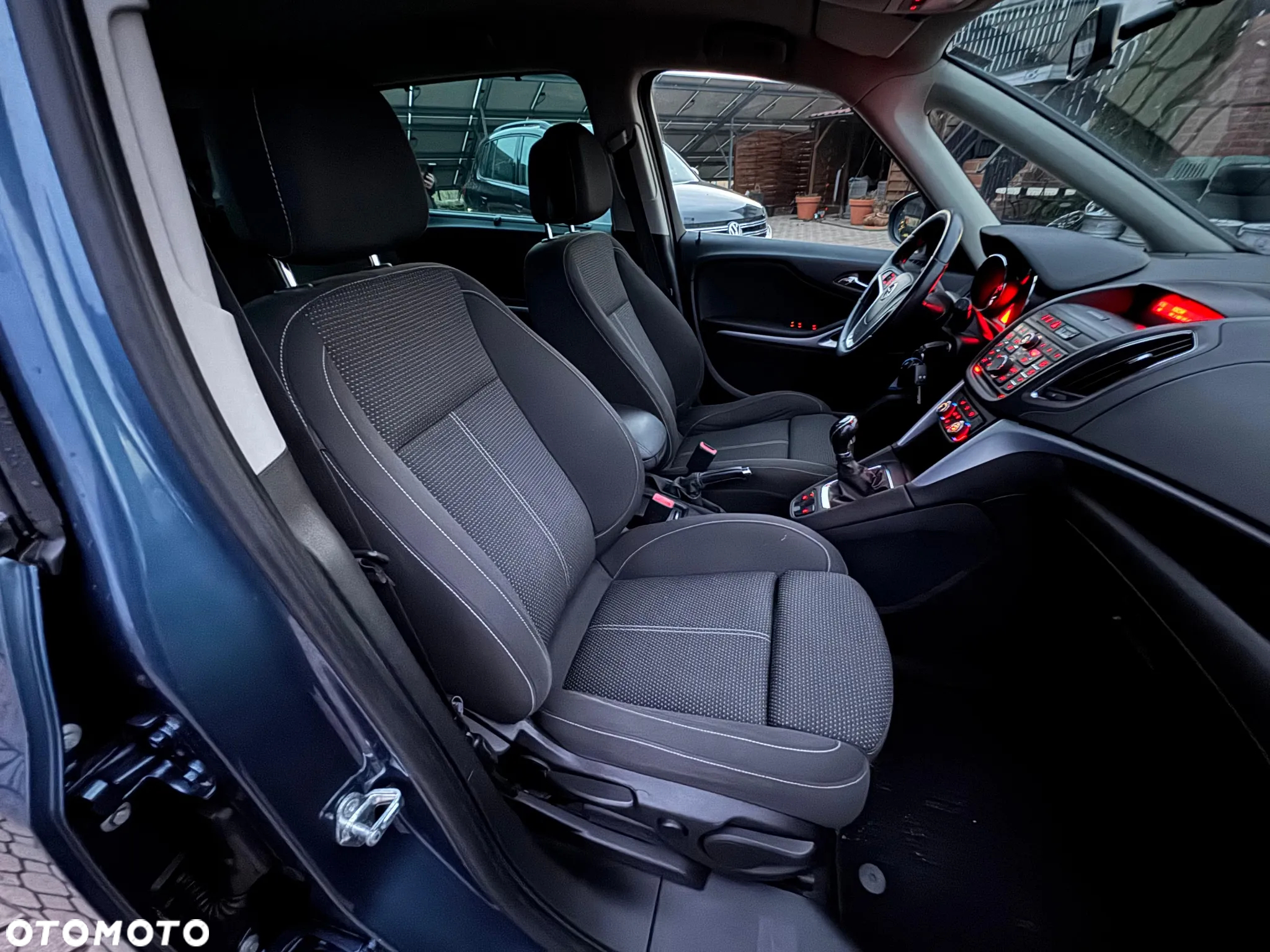 Opel Zafira Tourer 2.0 CDTI Edition - 10