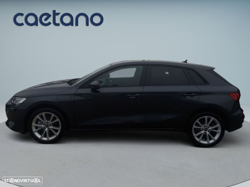 Audi A3 Sportback 40 TFSIe Advanced - 4