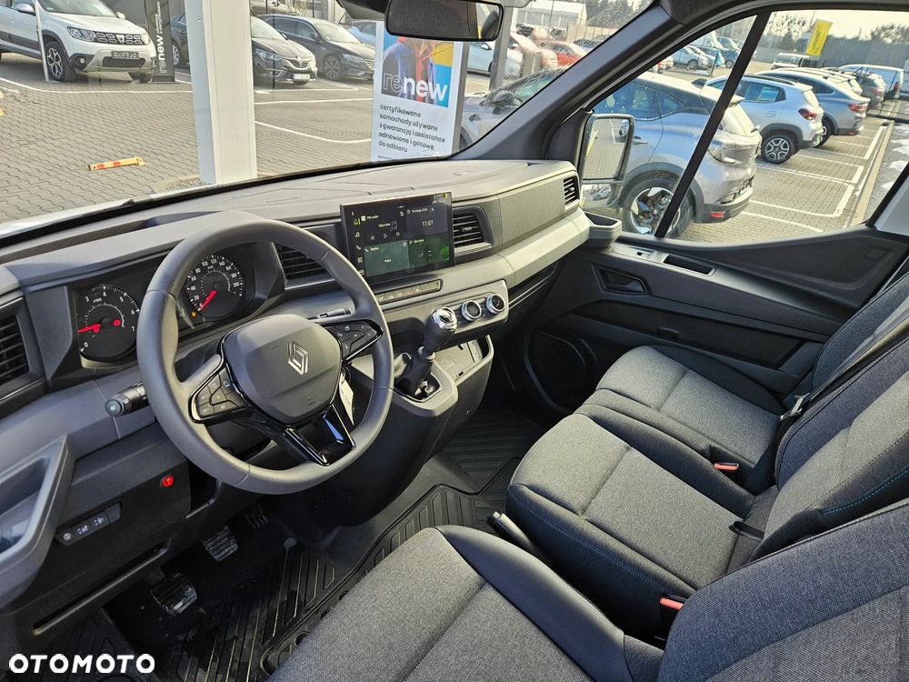 Renault nowy Master laweta/najazd 170 KM - 19