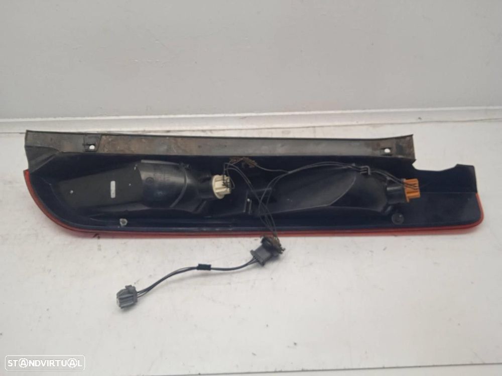 FAROLIM TRASEIRO ESQUERDO FORD FOCUS II 2008 - 4