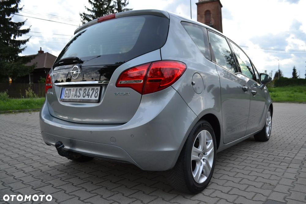 Opel Meriva - 11
