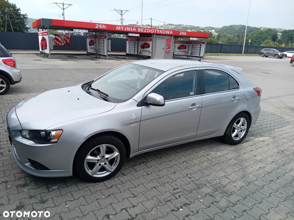 Mitsubishi Lancer - 6