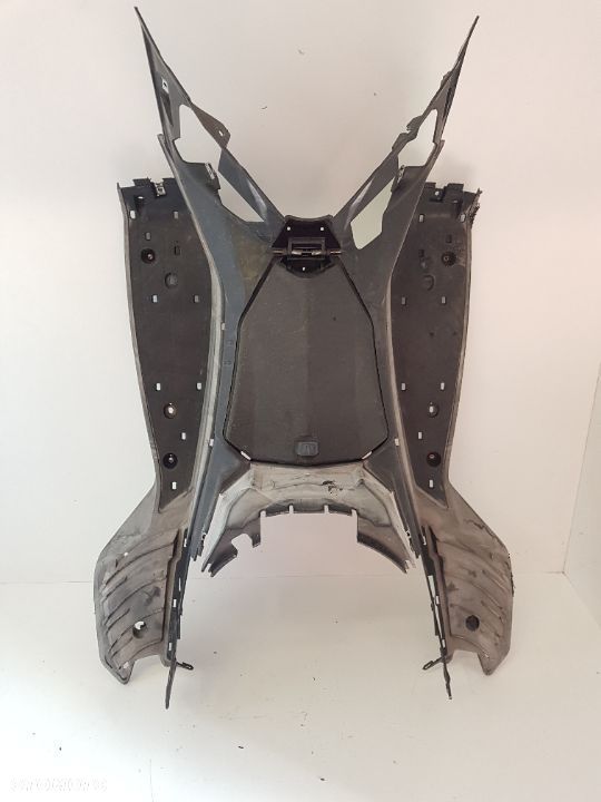 Malaguti Madison 125 2006 Podłoga Podest Tunel Klapka - 1