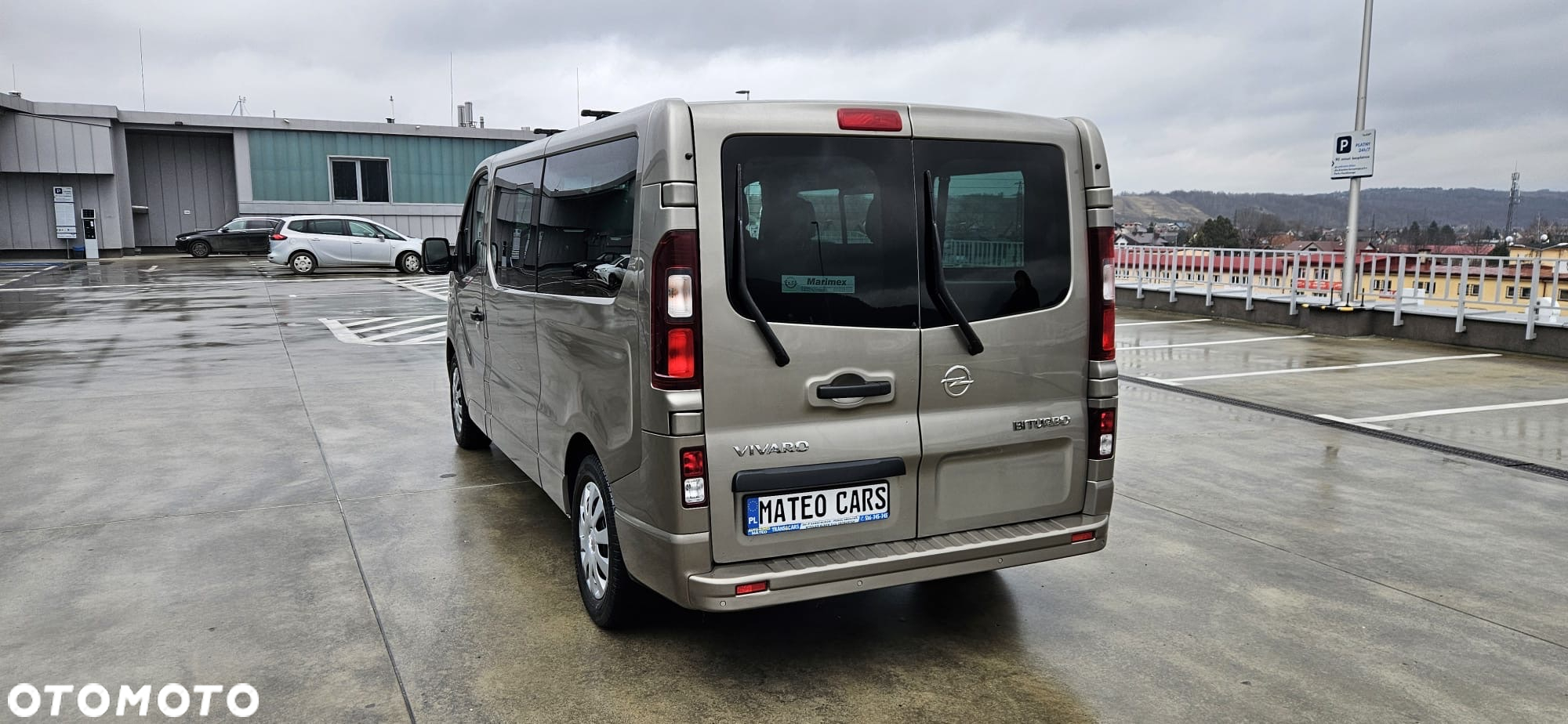 Opel Vivaro - 13
