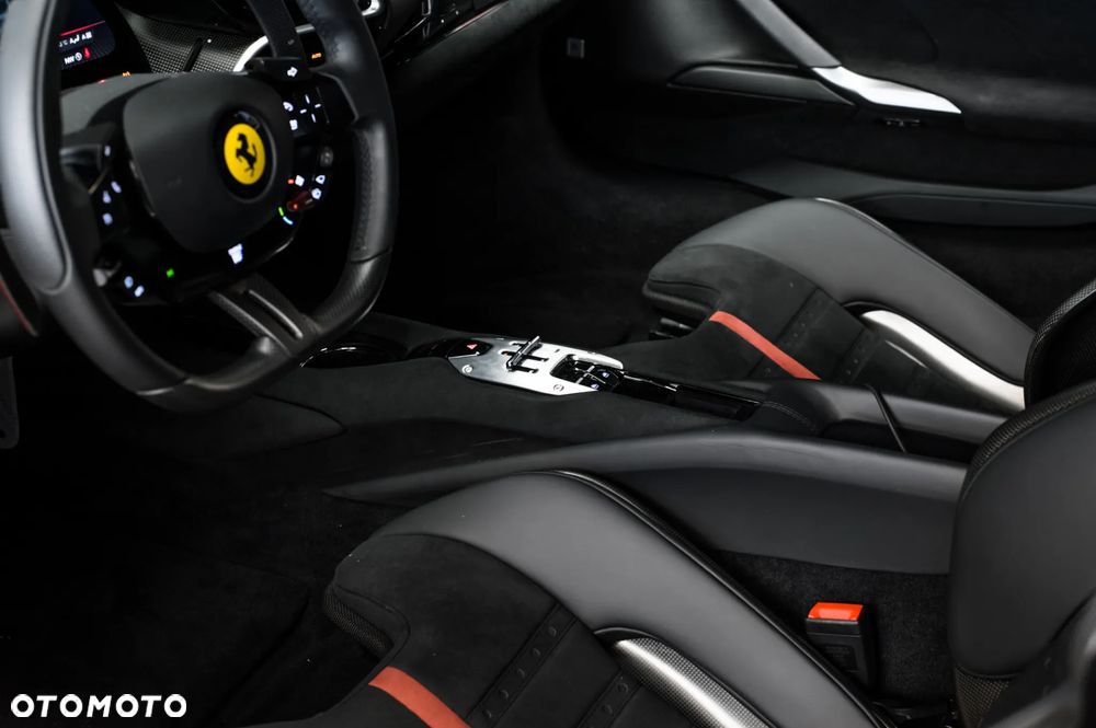 Ferrari 296 GTB - 16