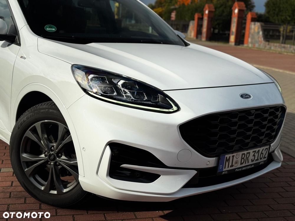 Ford Kuga - 2