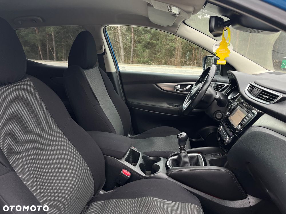 Nissan Qashqai 1.6 dCi N-Connecta - 12