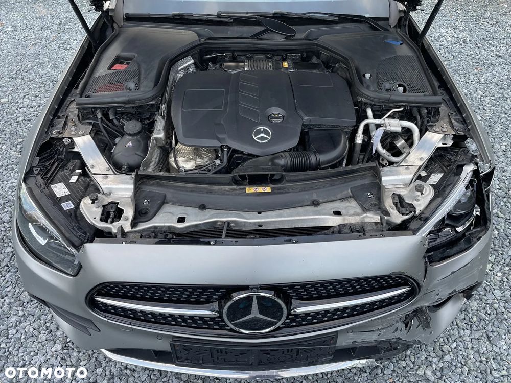 Mercedes-Benz Klasa E - 11