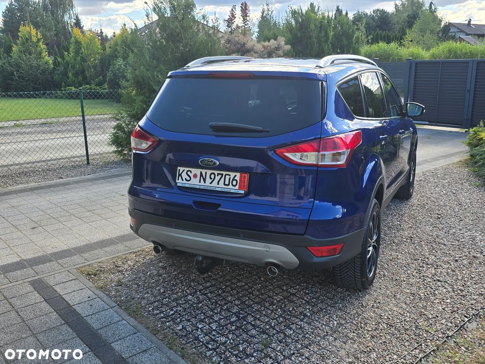 Ford Kuga 1.5 EcoBoost 2x4 Trend - 11