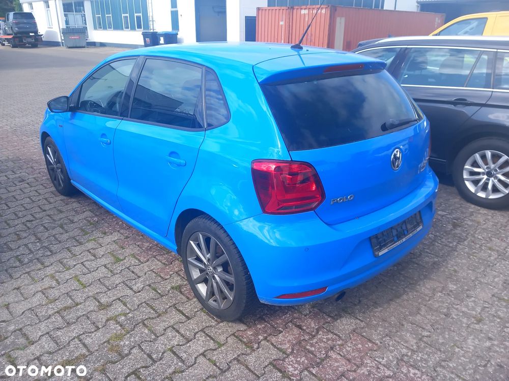 Volkswagen Polo 1.2 TSI Blue Motion Technology FRESH - 4