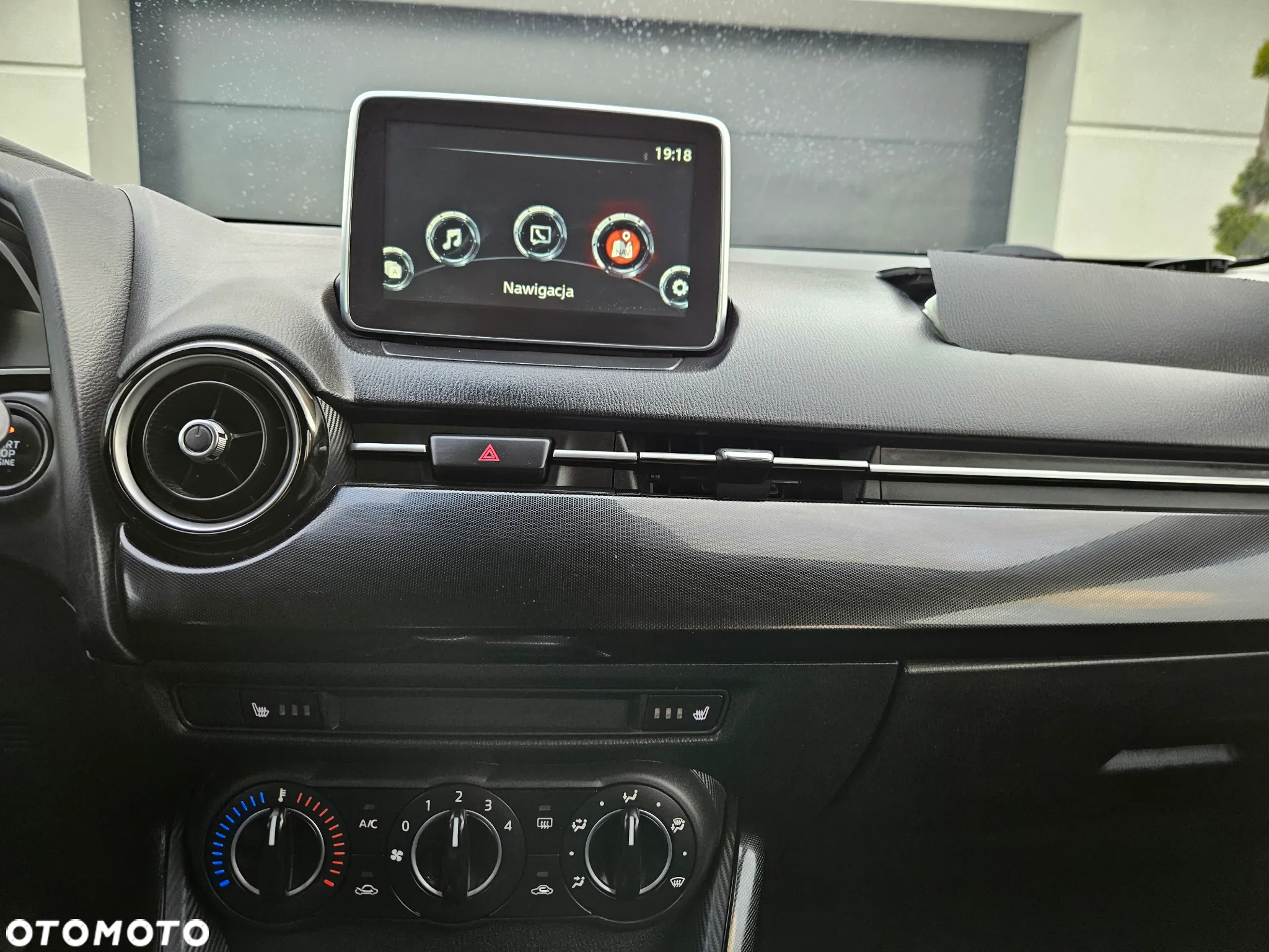 Mazda 2 SKYACTIV-G 90 Sports-Line - 16