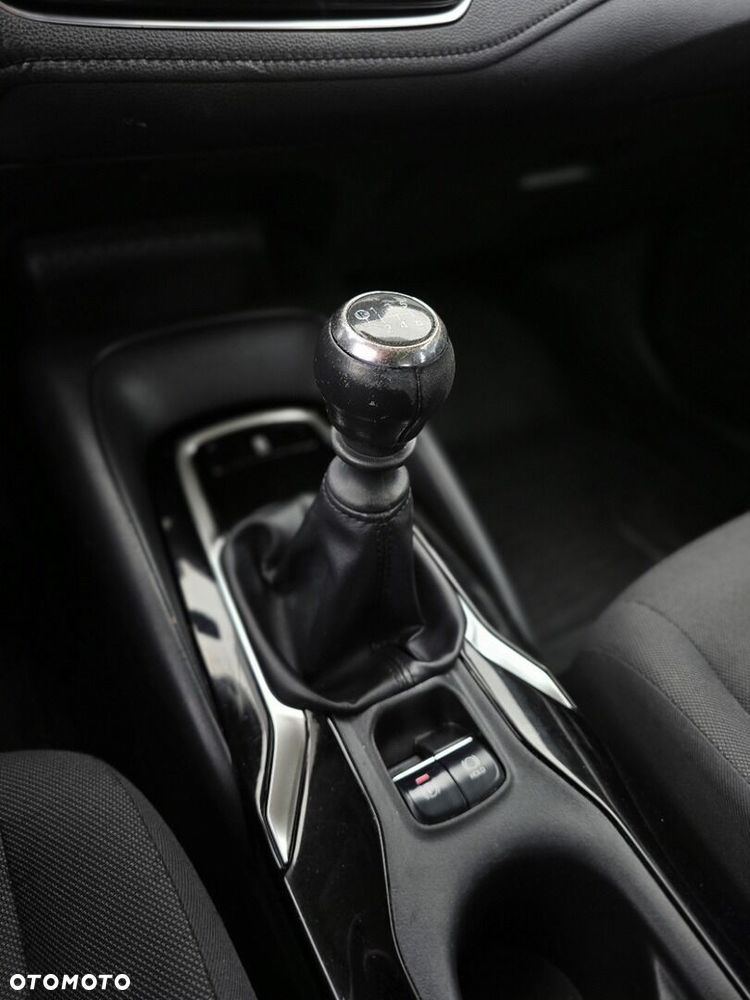 Toyota Corolla - 14