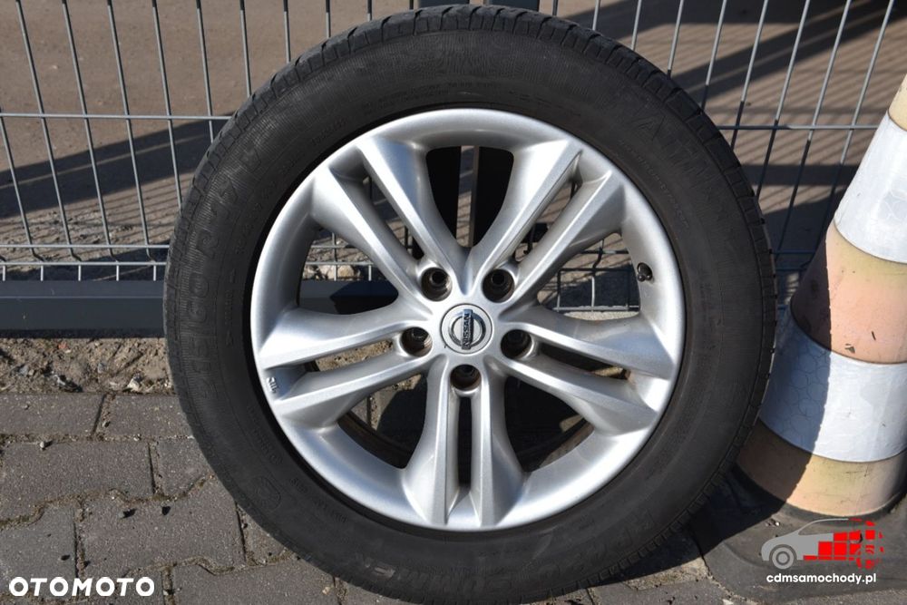 Nissan Qashqai+2 - 15