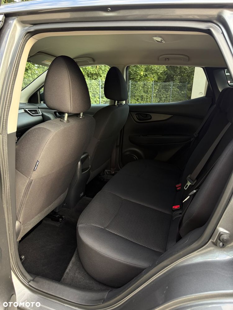Nissan Qashqai 1.3 DIG-T Acenta EU6d - 18