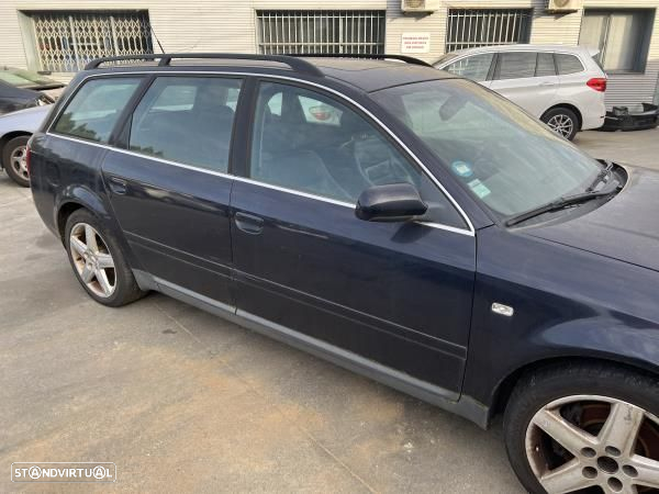 Para Peças Audi A6 Avant (4B5, C5) - 2