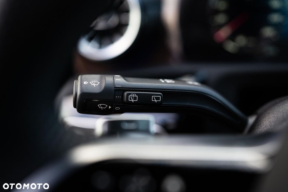 Mercedes-Benz CLA - 18