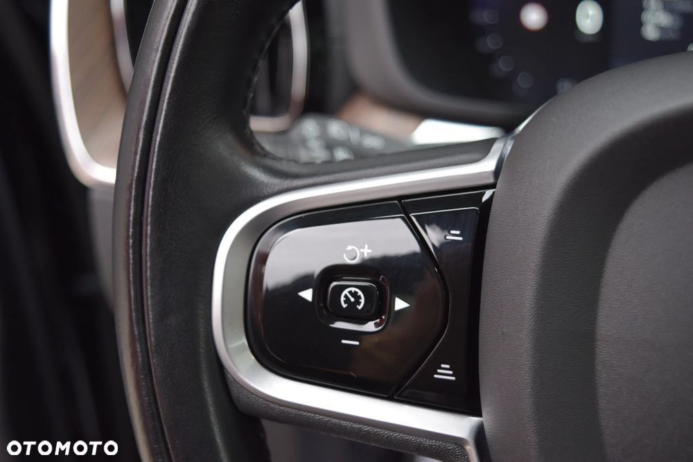 Volvo XC 60 B5 D AWD Geartronic Inscription - 25