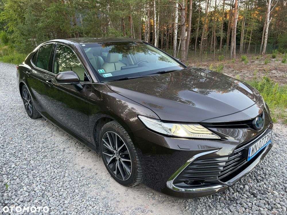 Toyota Camry 2.5 Hybrid Executive CVT - 25
