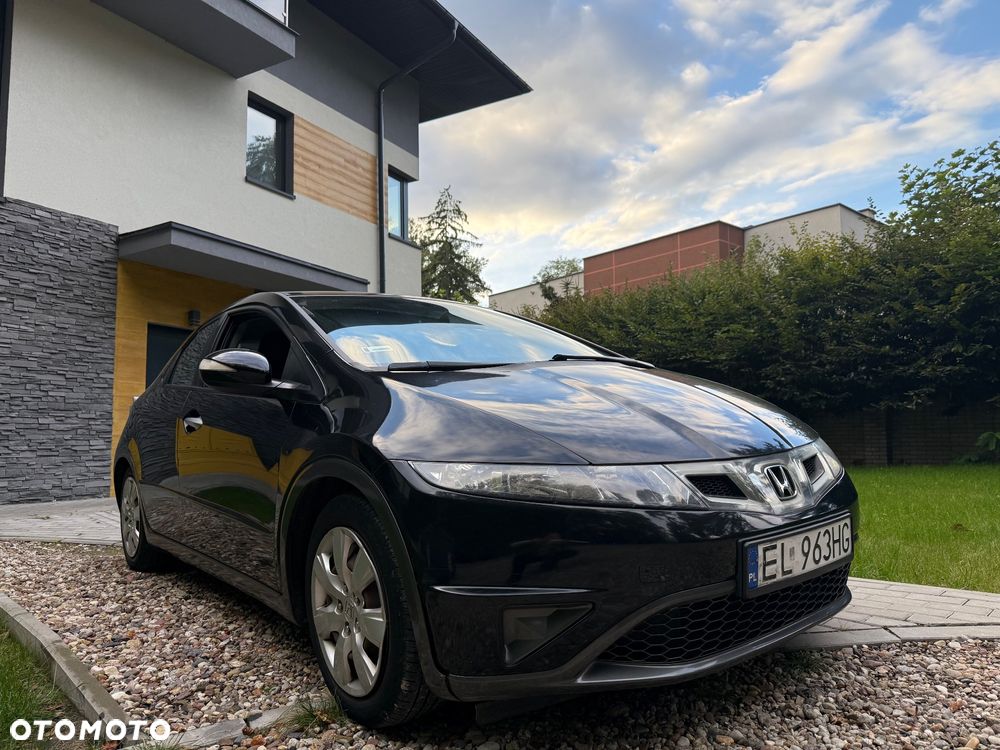 Honda Civic 1.8 Comfort - 1