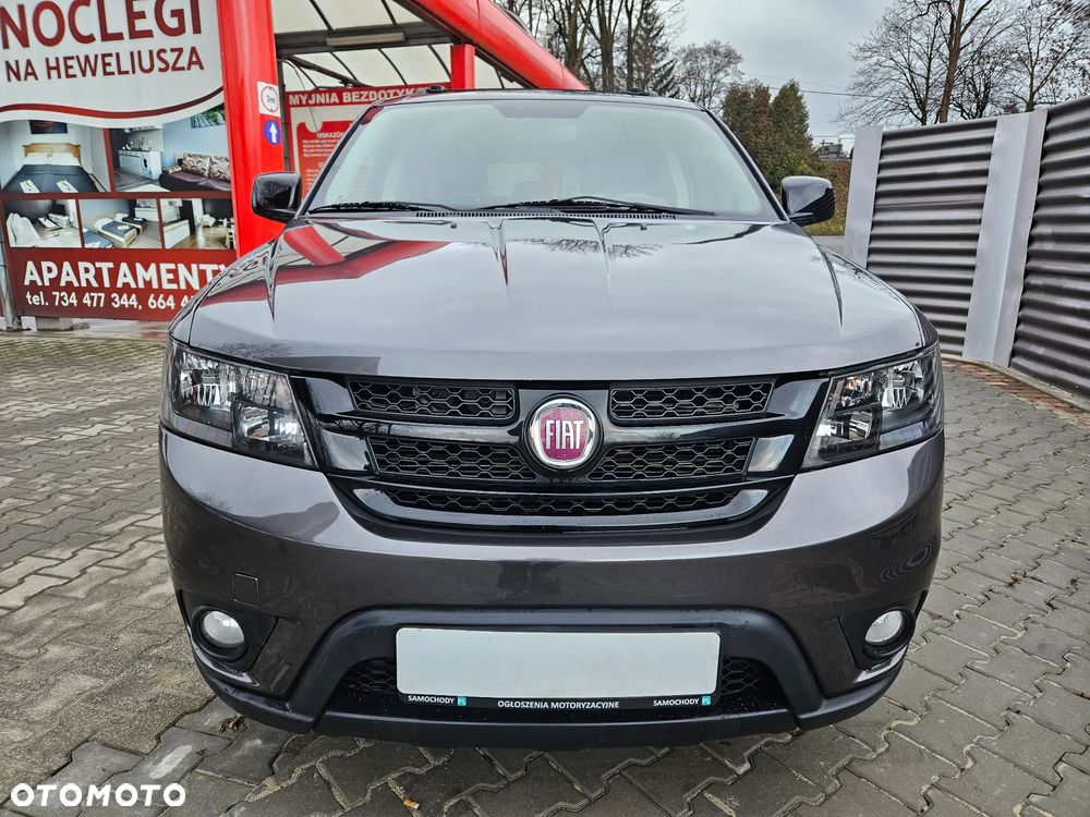 Fiat Freemont 2.0 Multijet 16V DPF Automatik Allrad Black Code - 12