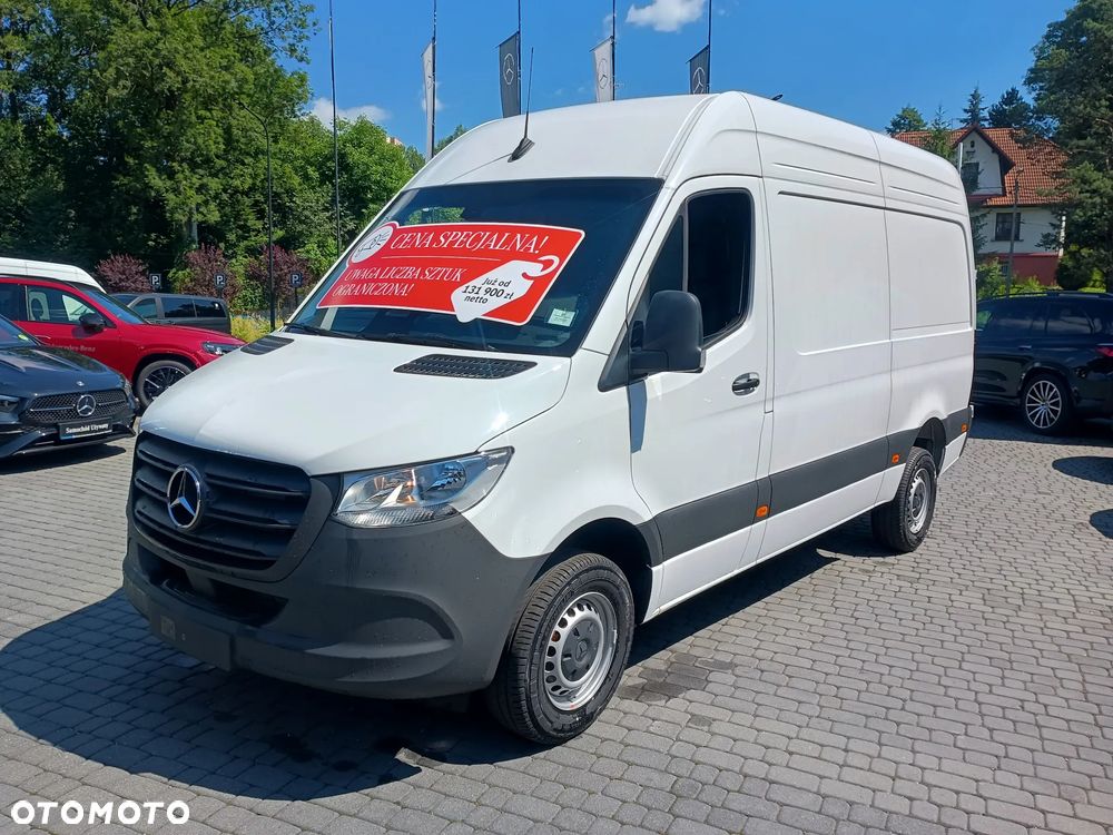 Mercedes-Benz Sprinter Furgon L2H2 150KM - wyprzedaż rocznika 2025 - 4
