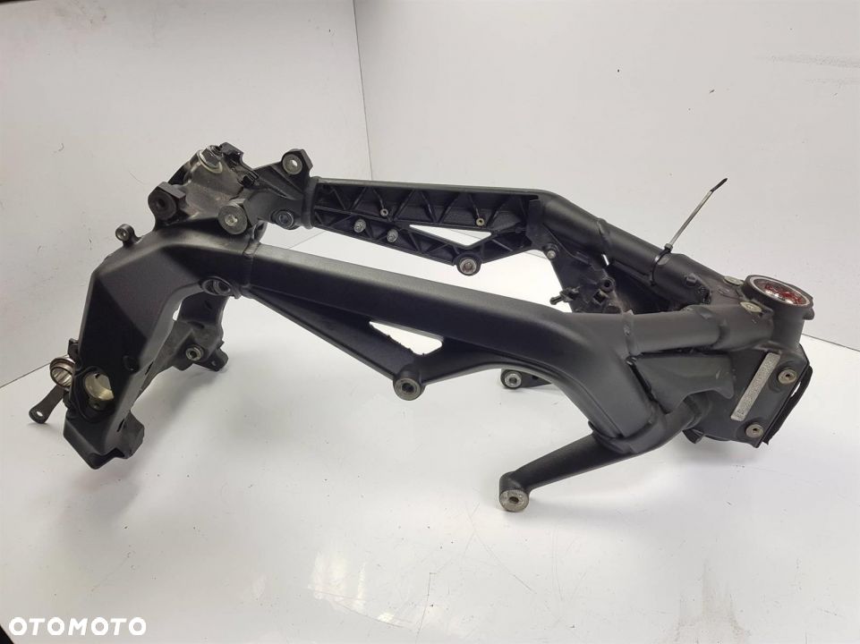 RAMA MOTOCYKL TRIUMPH STREET TRIPLE 765RS - 1