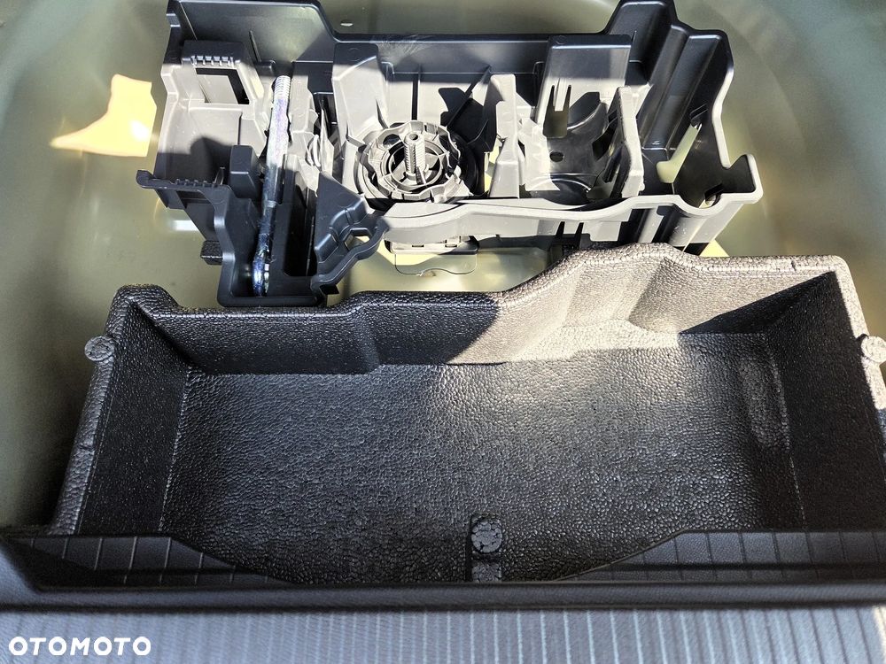 Peugeot 1007 1.4 Trendy - 18