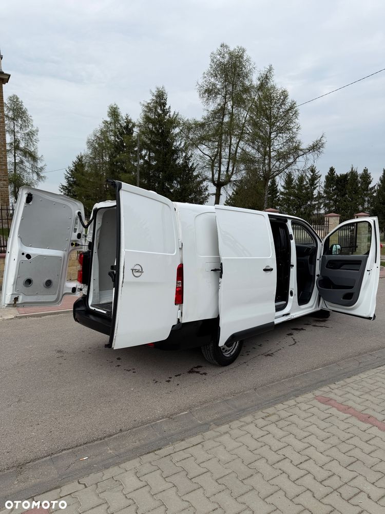 Opel Vivaro - 19