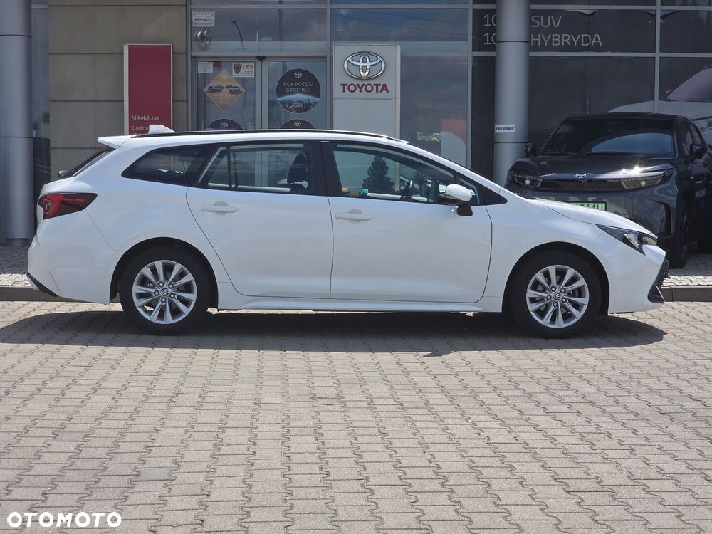 Toyota Corolla 1.8 Hybrid Comfort - 8
