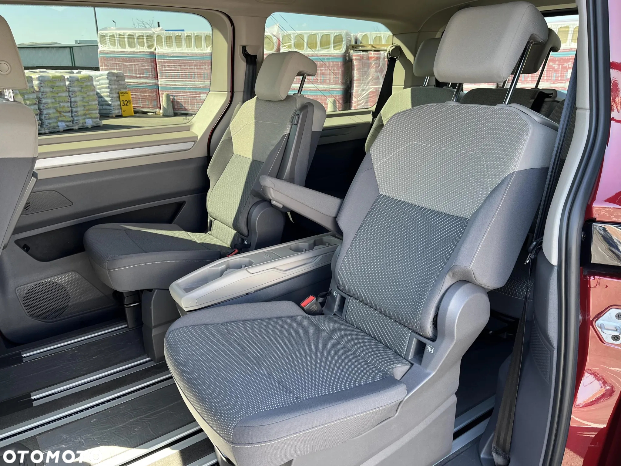 Volkswagen Multivan 1.4 TSI eHybrid PHEV L2 Life DSG - 17