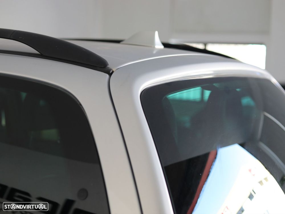 VW Sharan 1.9 TDi Confortline - 26