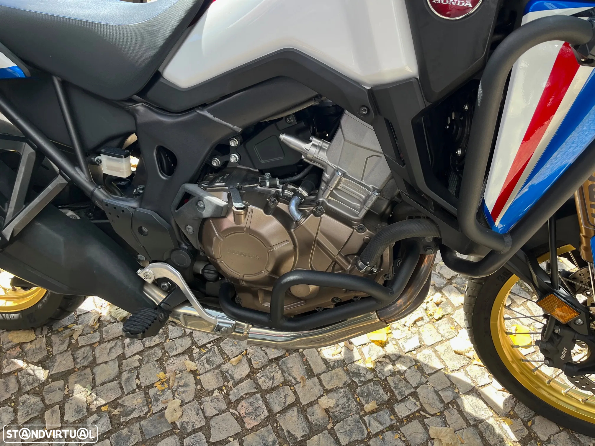 Honda CRF AFRICA TWIN - 11