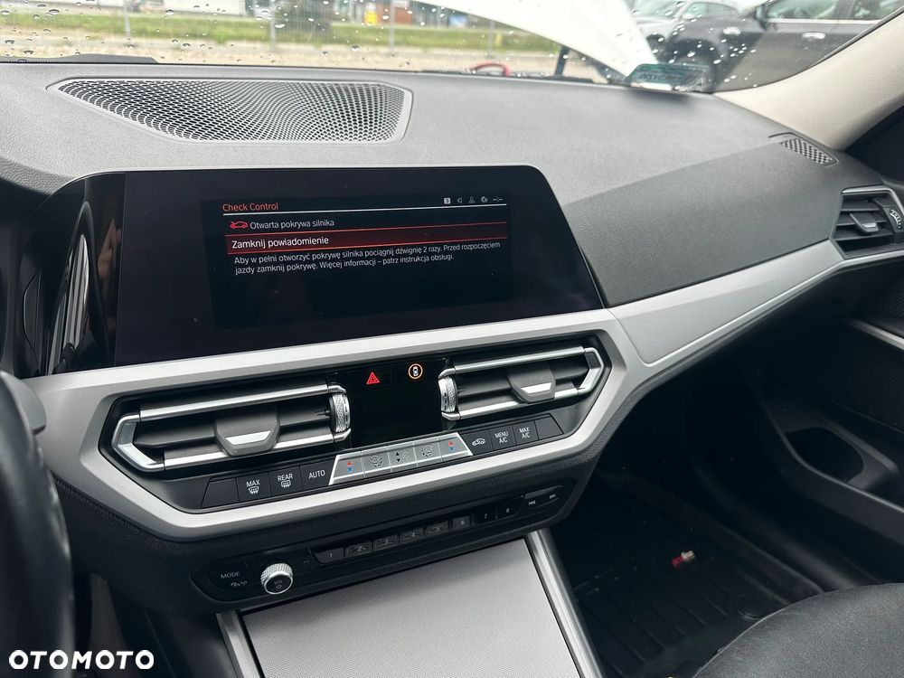 BMW Seria 3 - 13