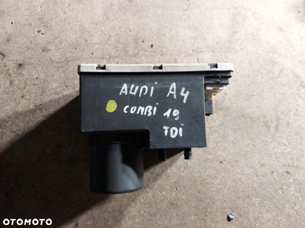 Pompka Kompresor Centralnego Zamka Audi A4 B5 A3 8L 8D0862257C - 1