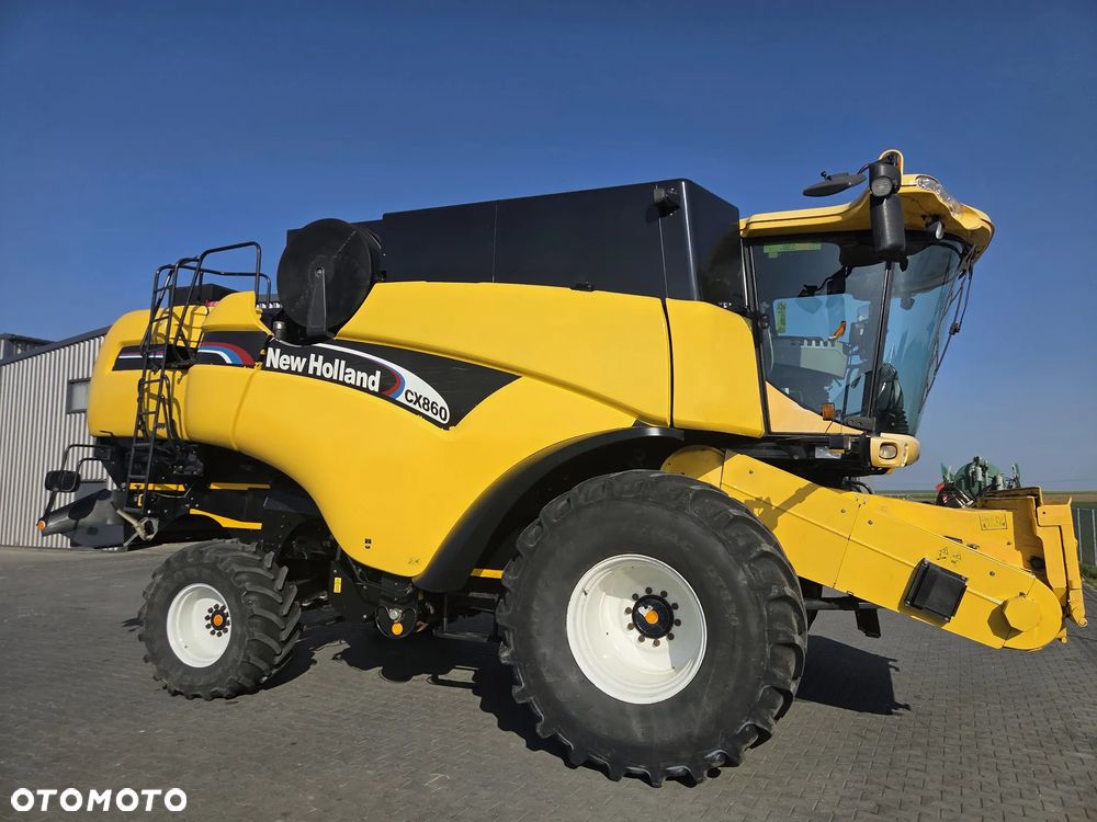 New Holland CX 860 2005 Rok, Nie Malowany, Stan Idealny - 2