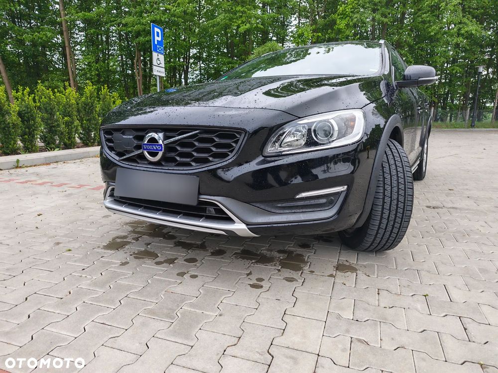Volvo V60 Cross Country D3 Geartronic Momentum - 4