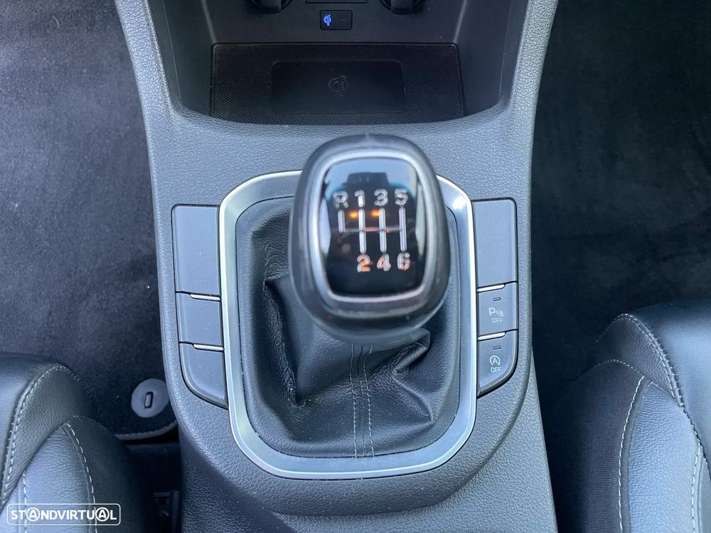 Hyundai i30 CW - 19