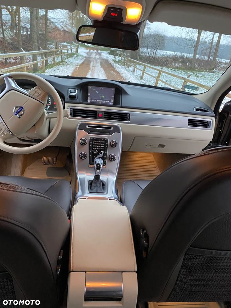 Volvo XC 70 D5 AWD Summum - 13