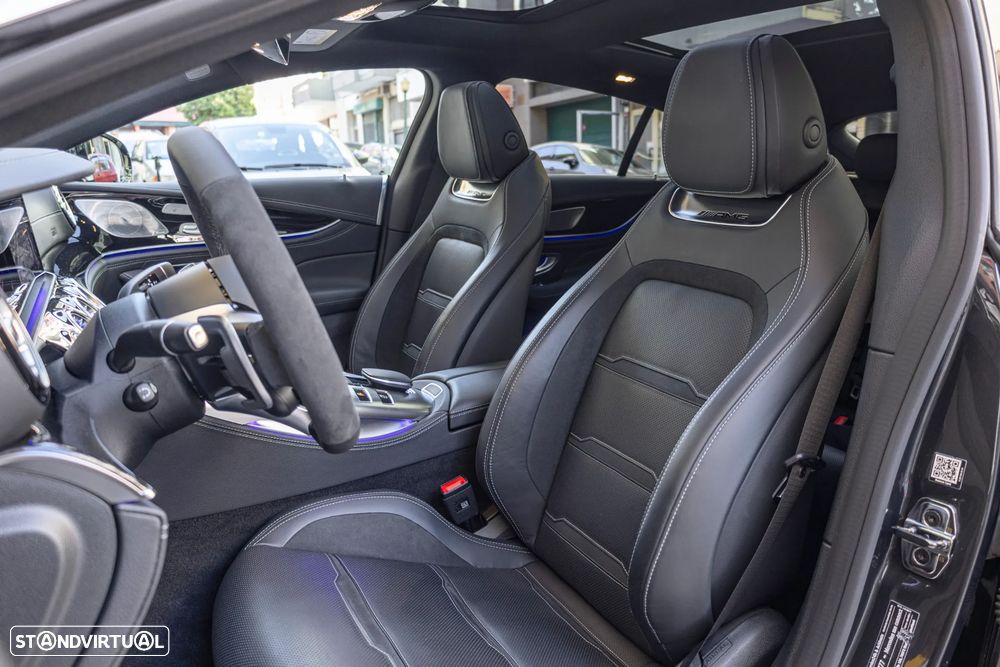 Mercedes-Benz AMG GT 53 4Matic+ 4D Speedshift TCT 9G — fotografia 9